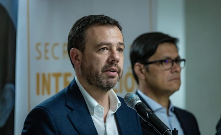 Alcalde de Bogotá Firme Ante Protestas de Taxistas ‘Haremos Cumplir la Ley’