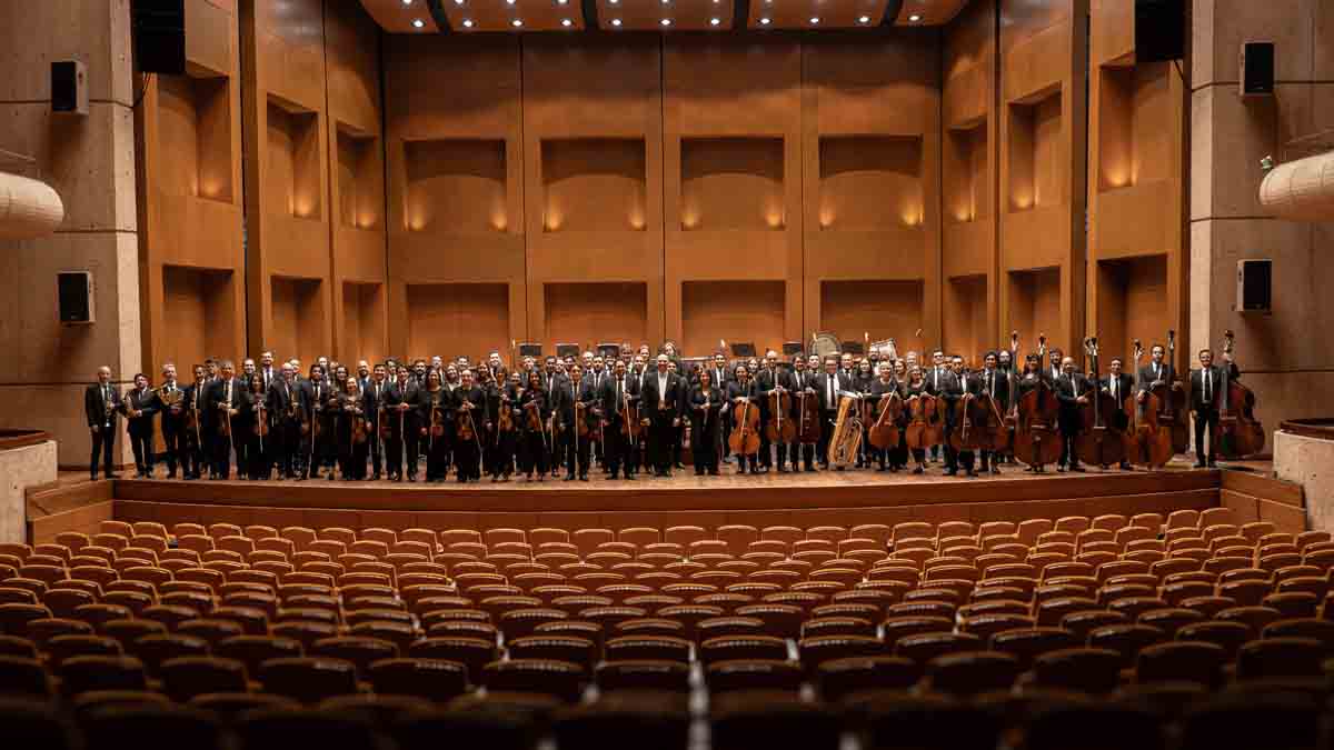 El Teatro Mayor Julio Mario Santo Domingo culmina su temporada de julio con la Orquesta Sinfónica Nacional de Colombia y la Orquesta Filarmónica Juvenil