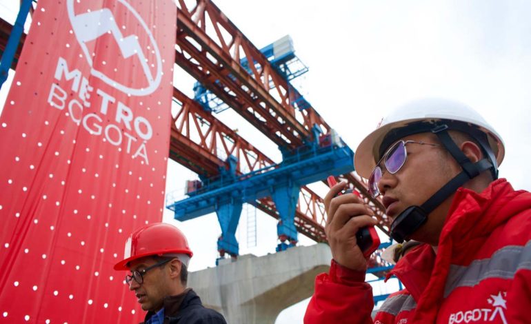 Histórico: inició la operación de la primera viga lanzadora que construye la vía de los trenes del metro de Bogotá