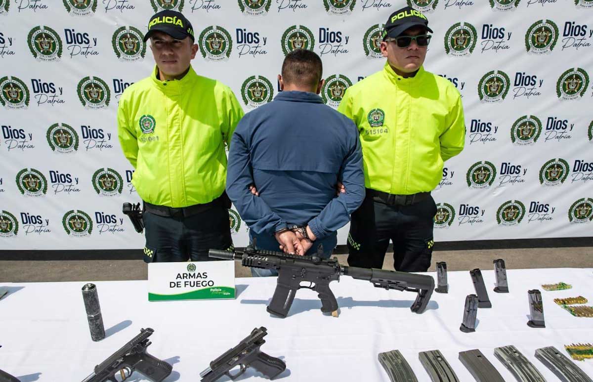 Golpe a banda de delincuentes que suplantaba policías para cometer atracos