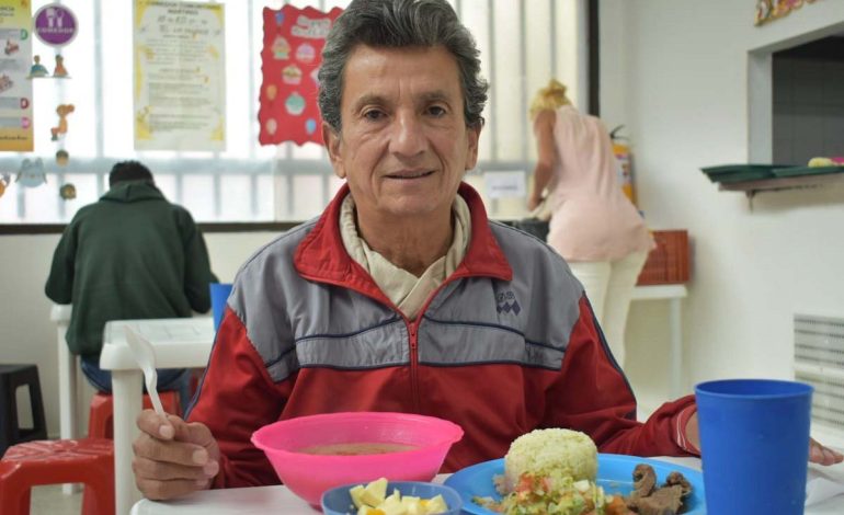 Es falso que más de 40.000 personas hayan estado sin alimentación en Bogotá por falta de recursos en comedores comunitarios