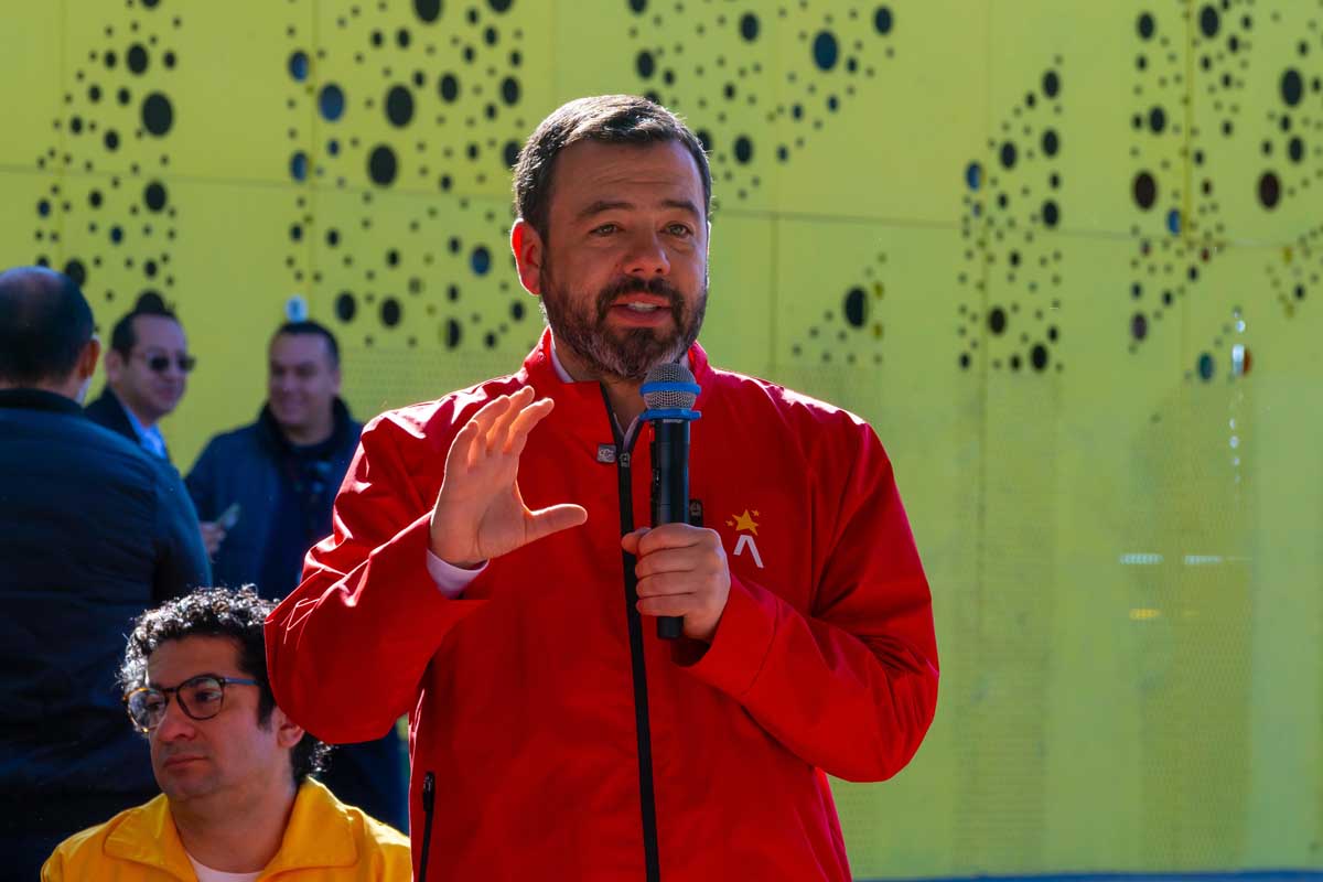 Con pasajes gratis a más de 1 millón de personas y subsidios a más de 10 mil familias nuevas, Bogotá fortalece su política social en favor de los más vulnerables