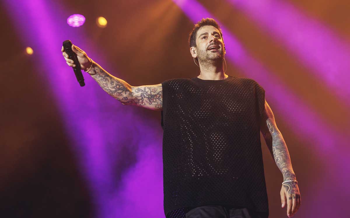 Melendi regresa a Bogotá gira “20 años regresa al movistar arena, noviembre 20, 8:00 pm