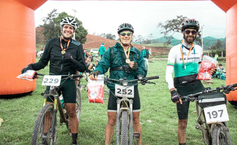 Vuelta Bogotá Non Stop 2025: la primera carrera de MTB y Gravel sin límites que desafía la resistencia en Colombia