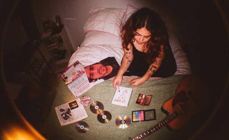 “Que traga más hp”, el nuevo sencillo de Daniela Arredondo para cantarle al amor no correspondido