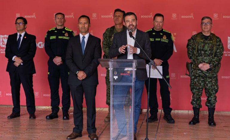 Refuerzo de seguridad en Bogotá: 800 nuevos policías se sumarán al pie de fuerza este semestre