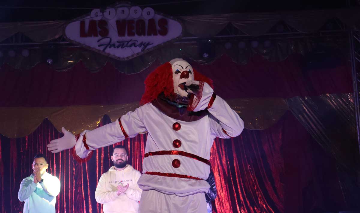 El circo Vegas Fantasy abre las puertas del inframundo en un show escalofriantemente divertido 