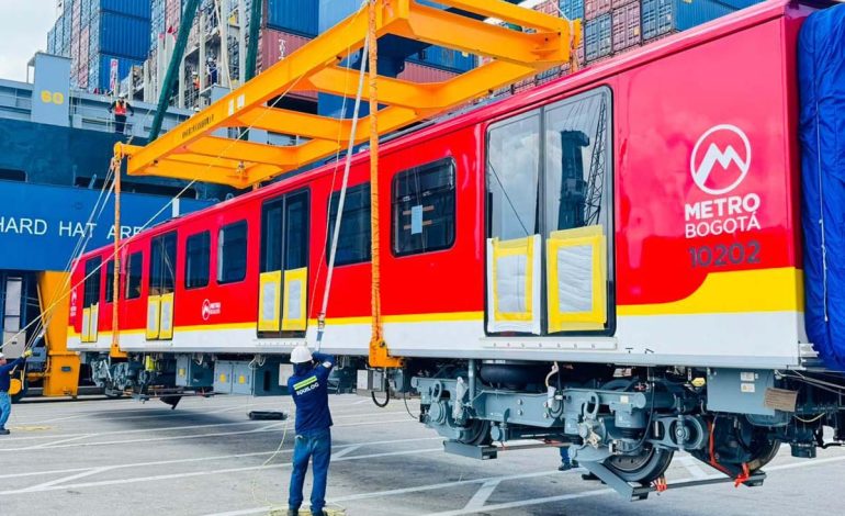 Llegó a Colombia el segundo tren de la Línea 1 del Metro de Bogotá