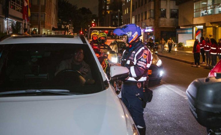 Más de 15.000 operativos para recuperar el espacio público: así enfrentó Bogotá el mal parqueo en 2025