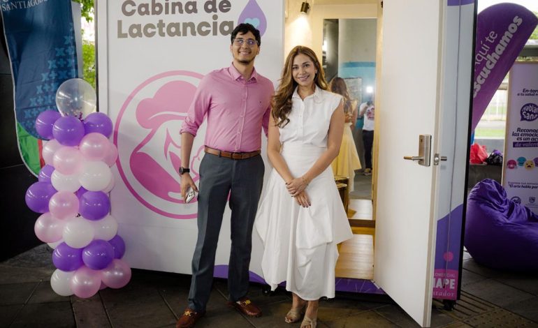 Chipichape marca el camino hacia políticas públicas en Colombia y lleva su cabina móvil de lactancia al transporte público